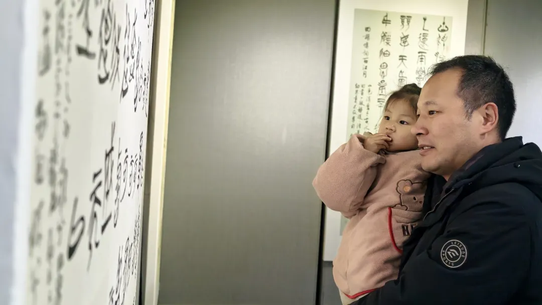 【展讯】简上楚风启幕！战国墨痕穿越两千载，天中大地共赴文化之约