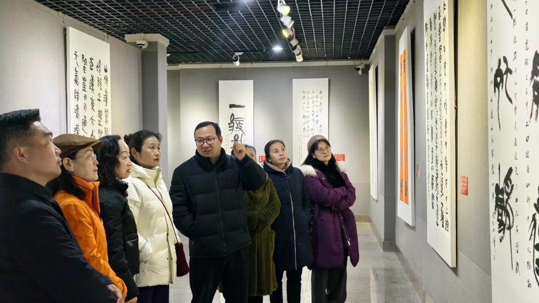 【展讯】简上楚风启幕！战国墨痕穿越两千载，天中大地共赴文化之约