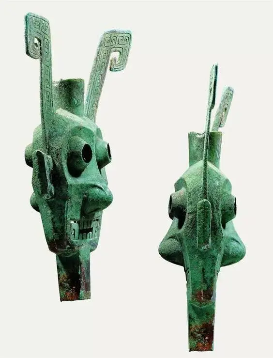 文博日历丨鼎上开了个门，做啥用？