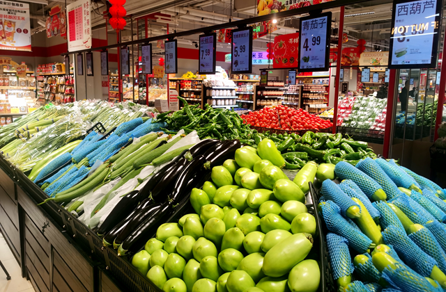 驻马店：多措并举保供应 寒潮中“菜篮子”量足价稳