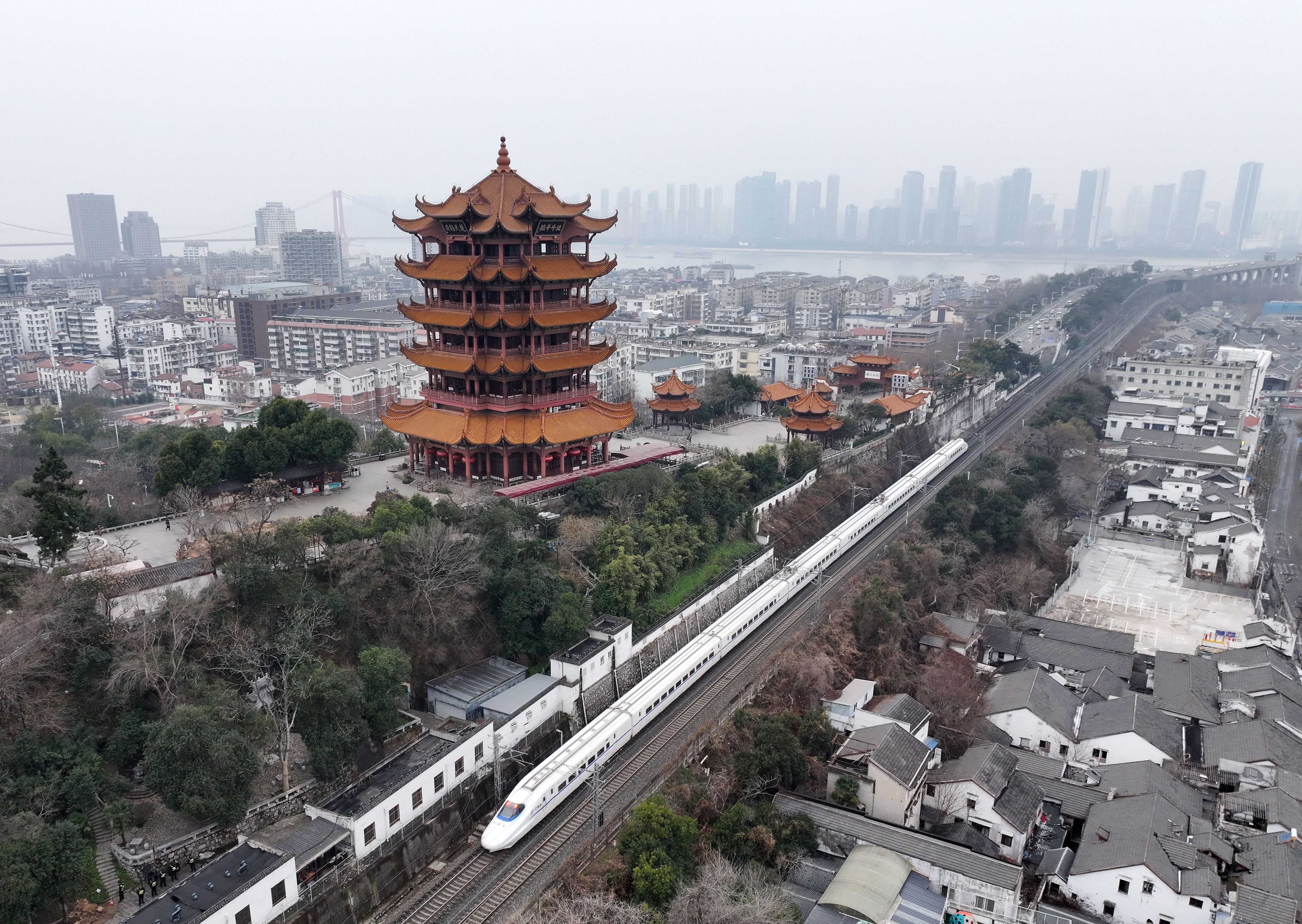 全国铁路1月26日起实行新的列车运行图