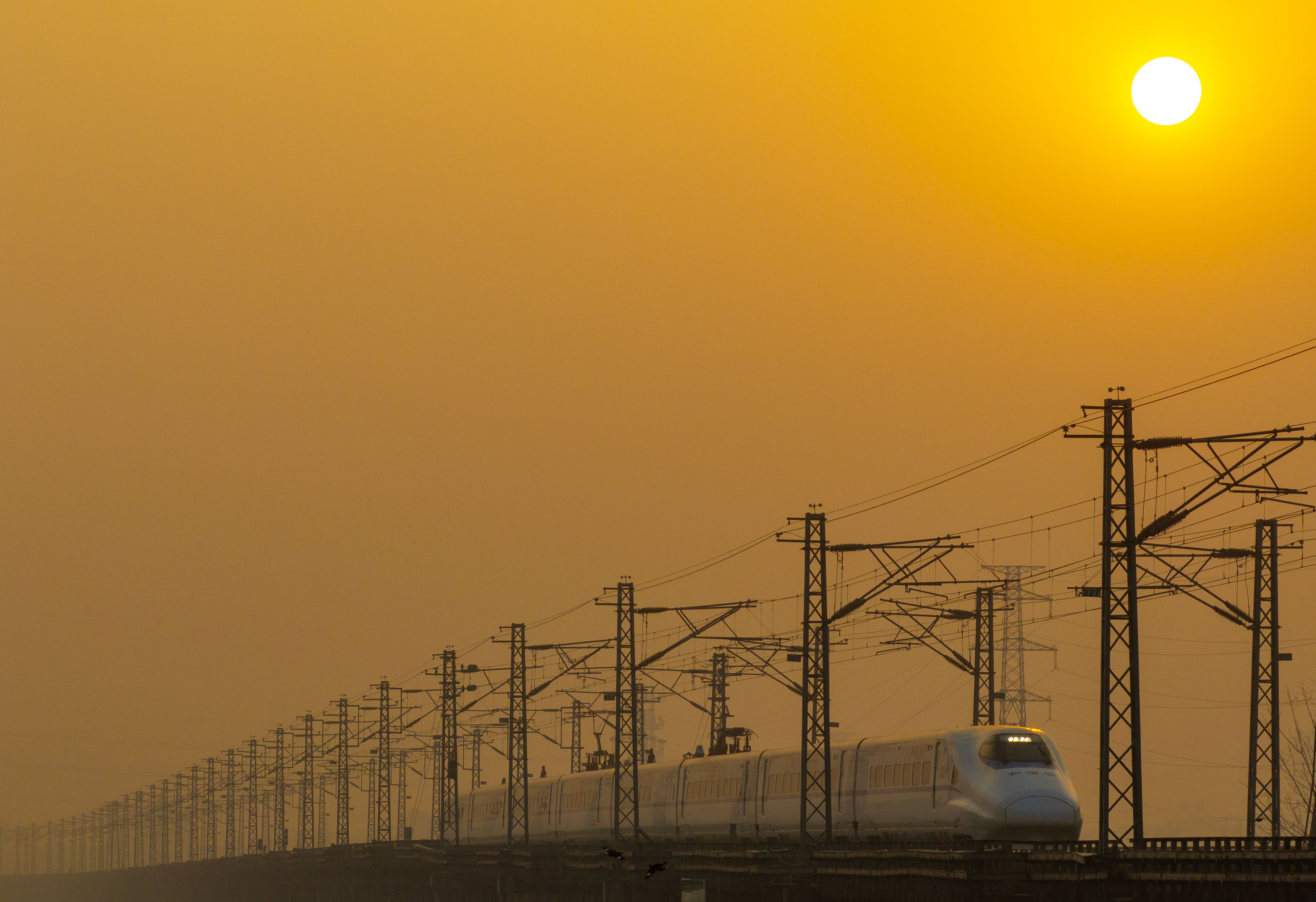 全国铁路1月26日起实行新的列车运行图