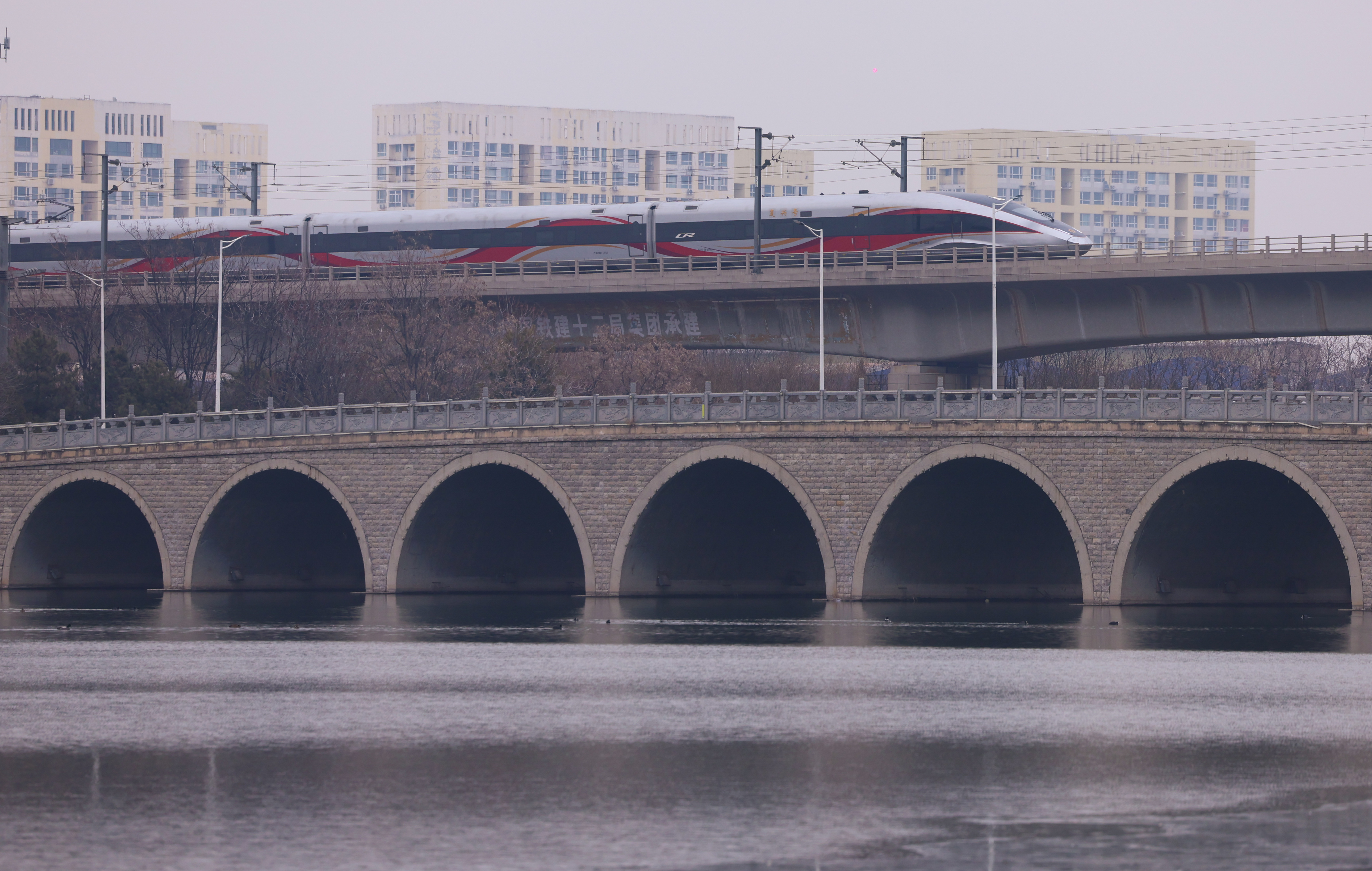 全国铁路1月26日起实行新的列车运行图
