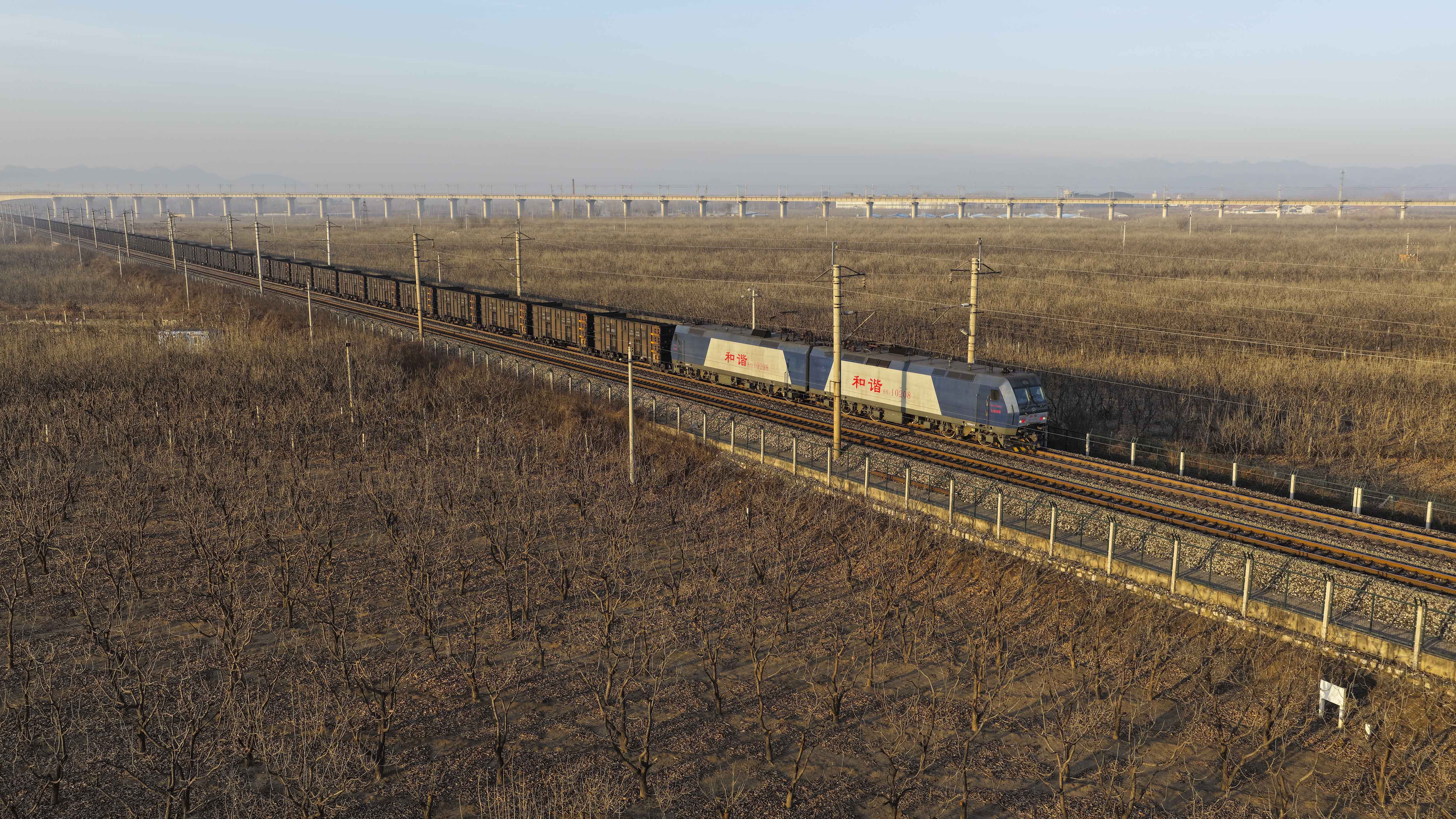 全国铁路1月26日起实行新的列车运行图