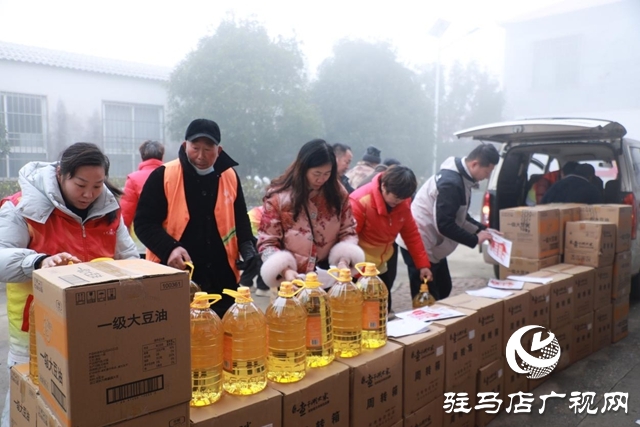 天中义工开展关爱困难群众活动