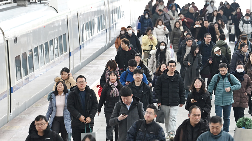 2026年中国春运将启 全社会跨区域人员流动量预计将达95亿人次