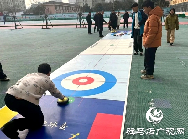 平舆县特殊教育学校2025秋季学期社团成果展示活动圆满举行