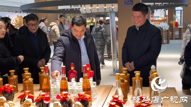 黄淮学院校企合作基地在上蔡县举行揭牌仪式