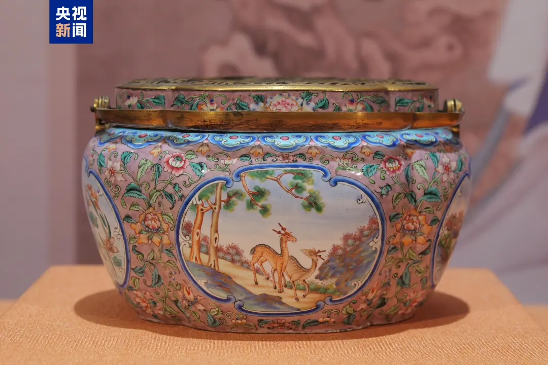 文博日历丨摸着温热不烫手，送你一件“冬日暖手好物”