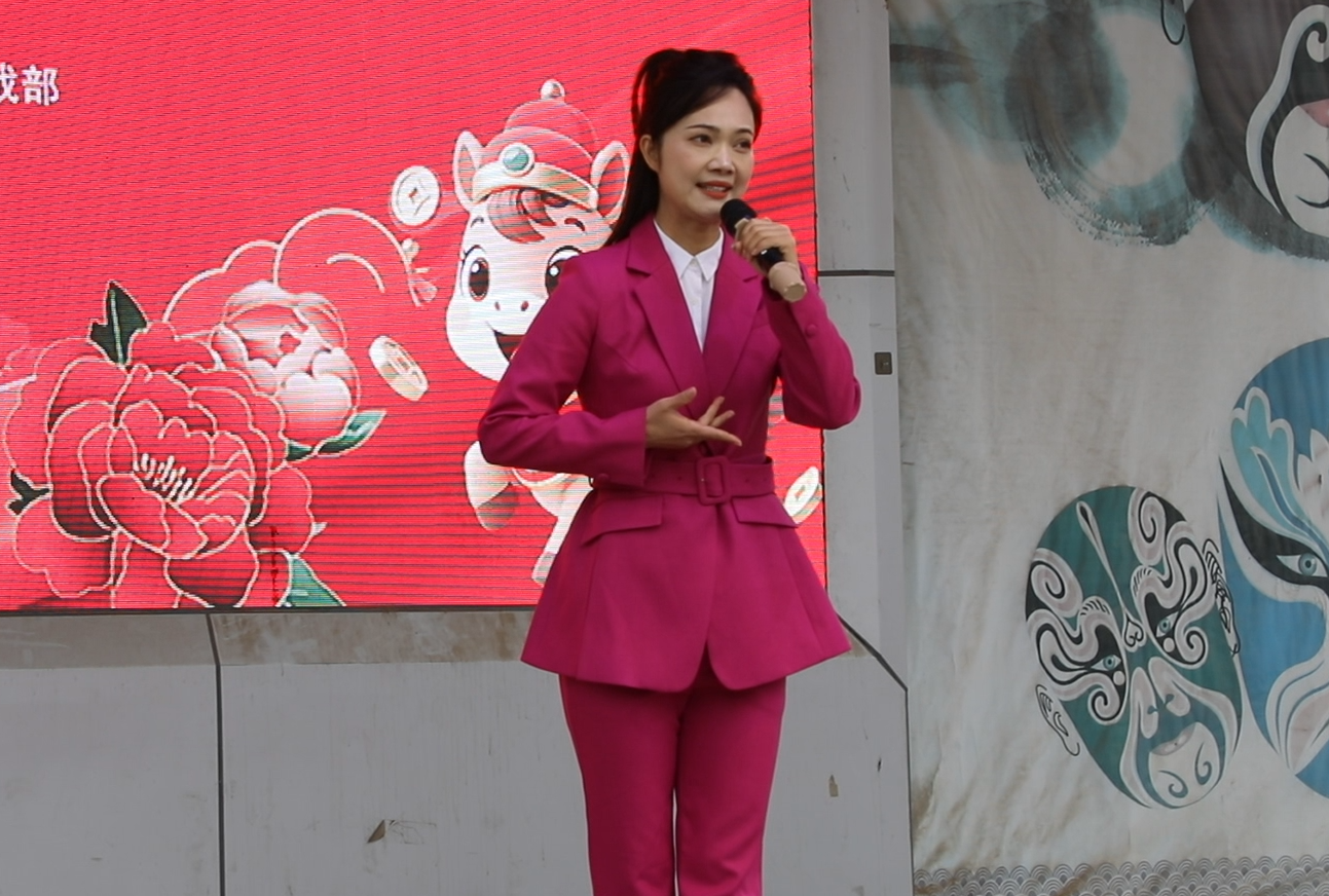 “百花迎新乐中原”2026河南文艺界惠民演出走进驻马店