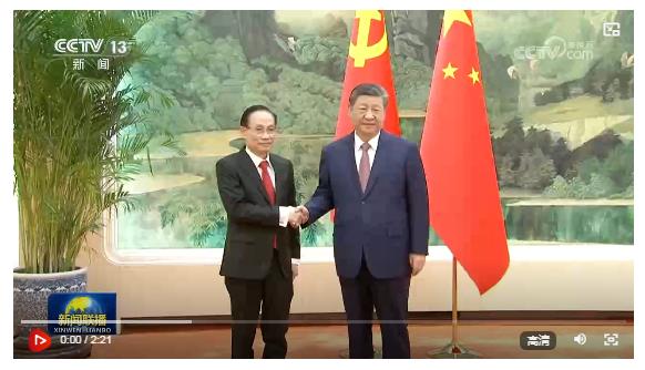 习近平会见越共中央总书记特使黎怀忠