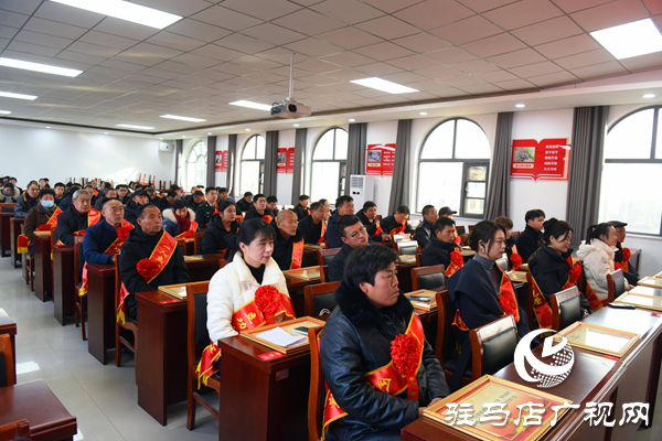 平舆县退役军人事务局联合县人武部举行集体送喜报仪式 