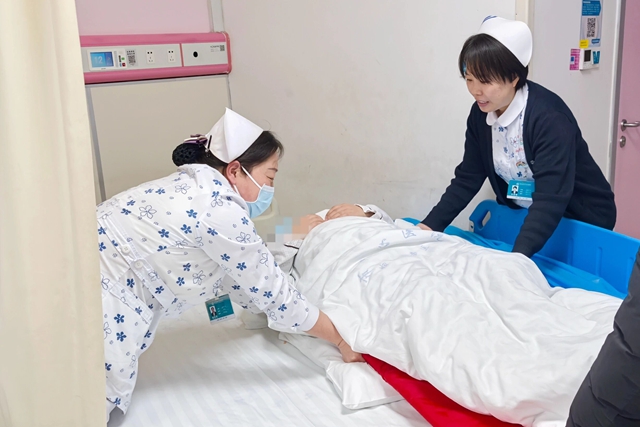 驻马店市中心医院:护理小举措,提升患者就医大体验