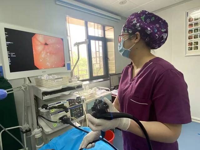 寒冬时节胃肠进入“敏感期” 专家提醒:规律饮食与及时检查是关键