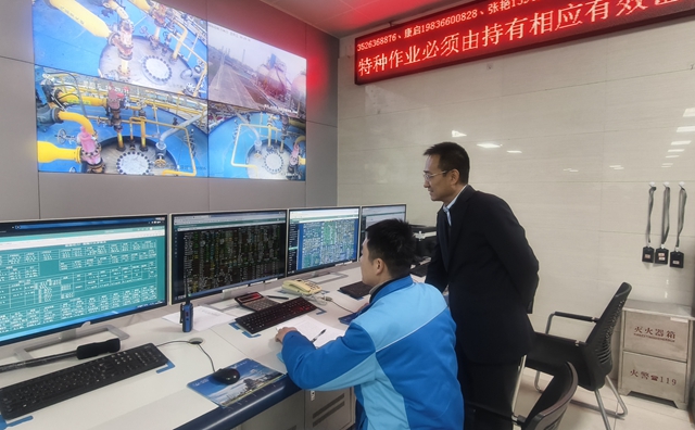 化肥企业生产忙 金融助力备春耕