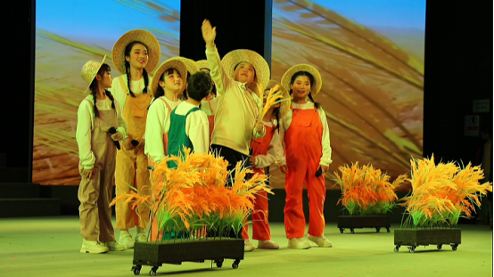 驻马店市第八届少儿春节文艺晚会成功举办