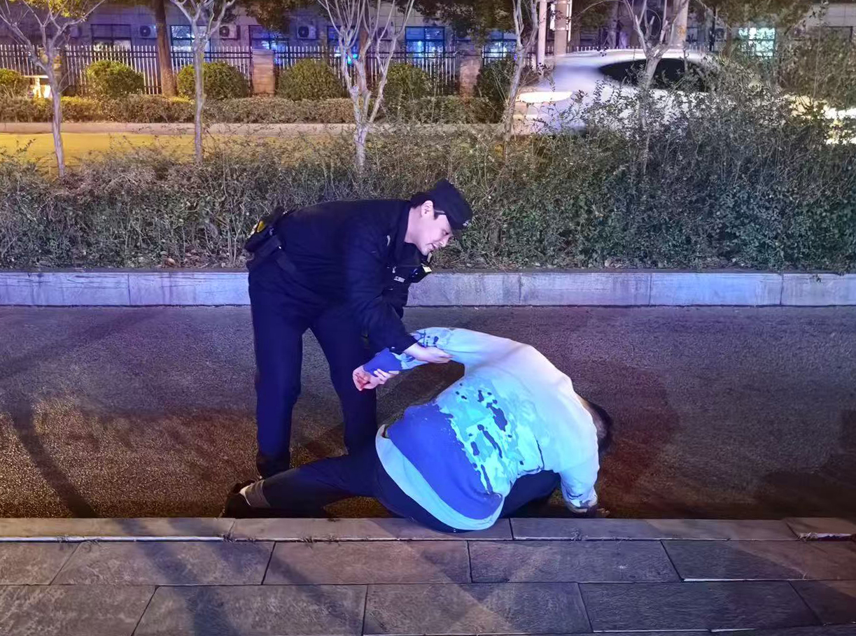 从橄榄绿到藏青蓝 王悦璋：平凡岗位上的平安守护者