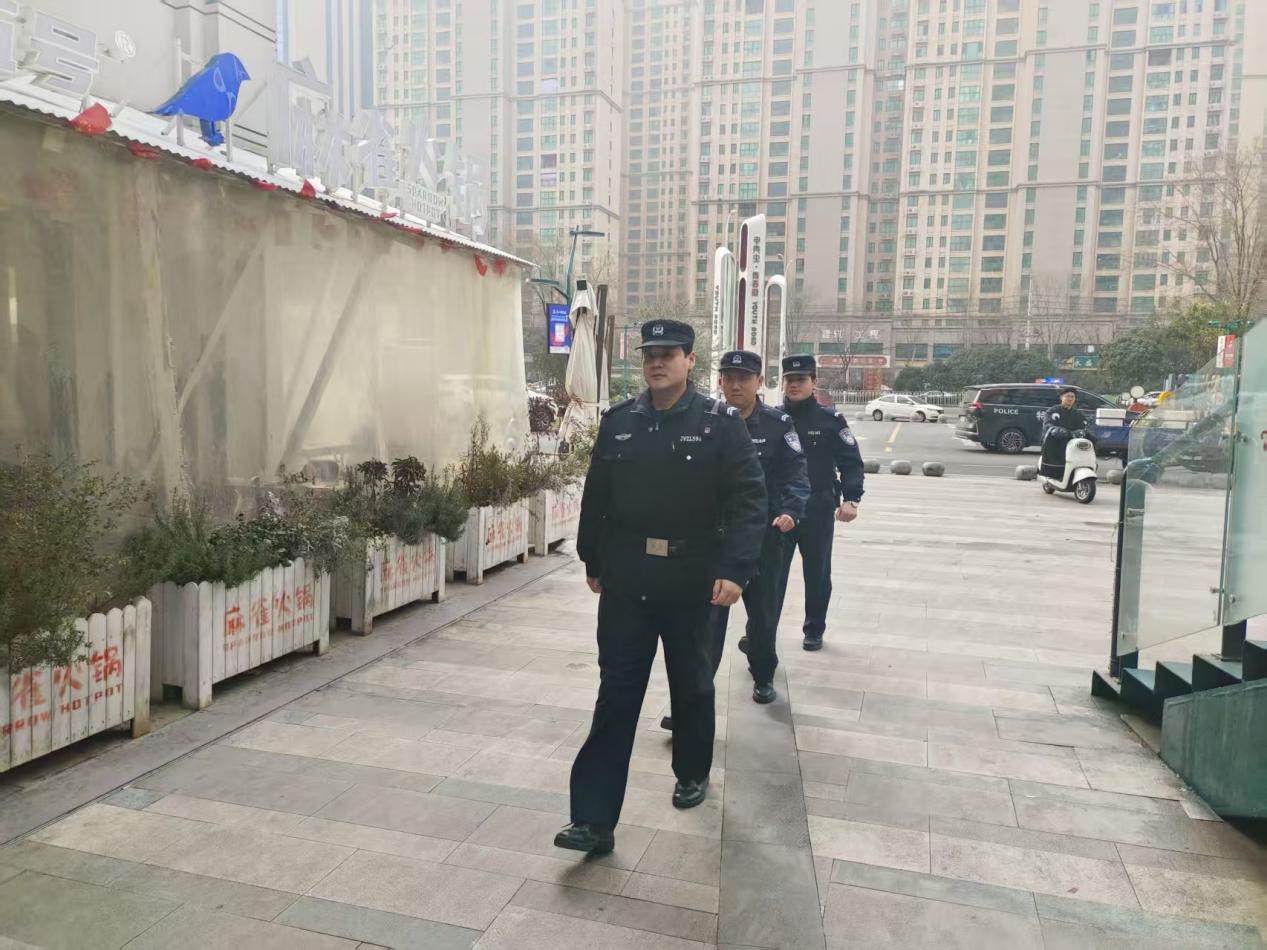 从橄榄绿到藏青蓝 王悦璋：平凡岗位上的平安守护者