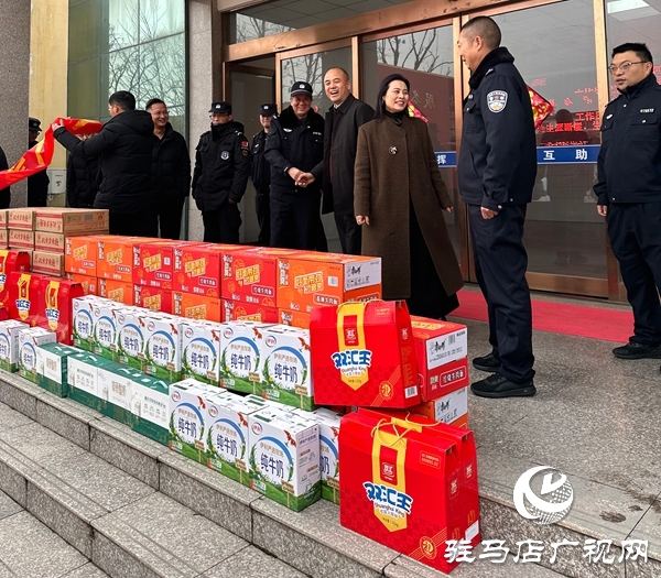 警民同心暖新春 平舆同城联盟慰问一线特巡警
