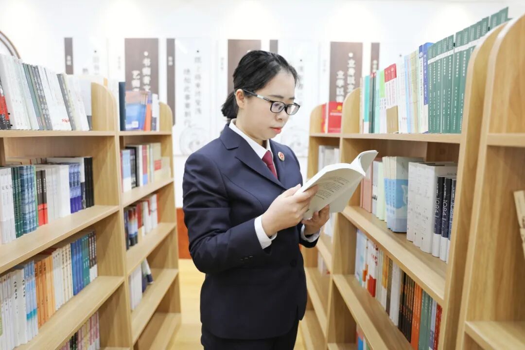 干警张莉莉：用实干书写新时代政工答卷