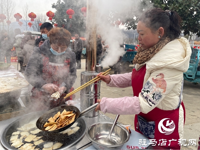 驿城区年货大集开市 “芈月古村”年味浓活力足