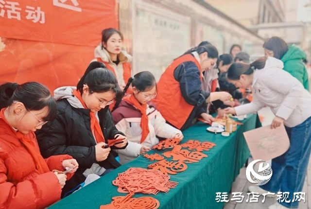 西园街道文明路社区：墨香送福迎新春 社区联动传温情