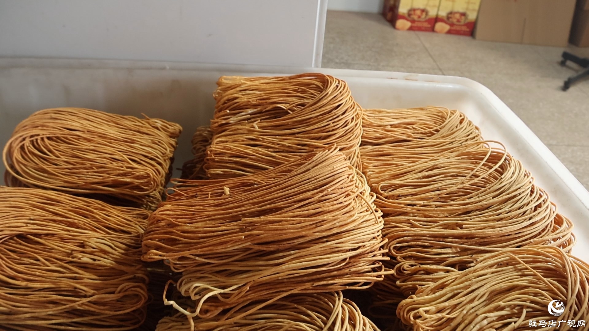 正阳手工馓子“云端”香飘全国