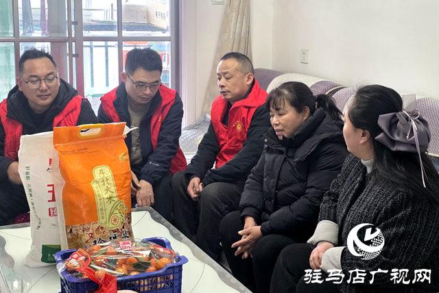 寒冬送暖正当时 邻里温情抵人心