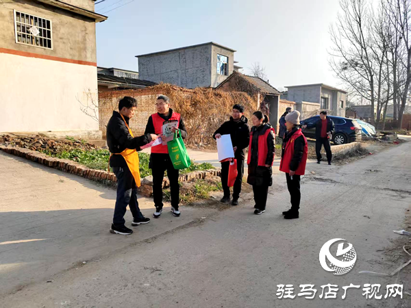 平舆县射桥镇：普法宣传进村户 平安守护暖人心