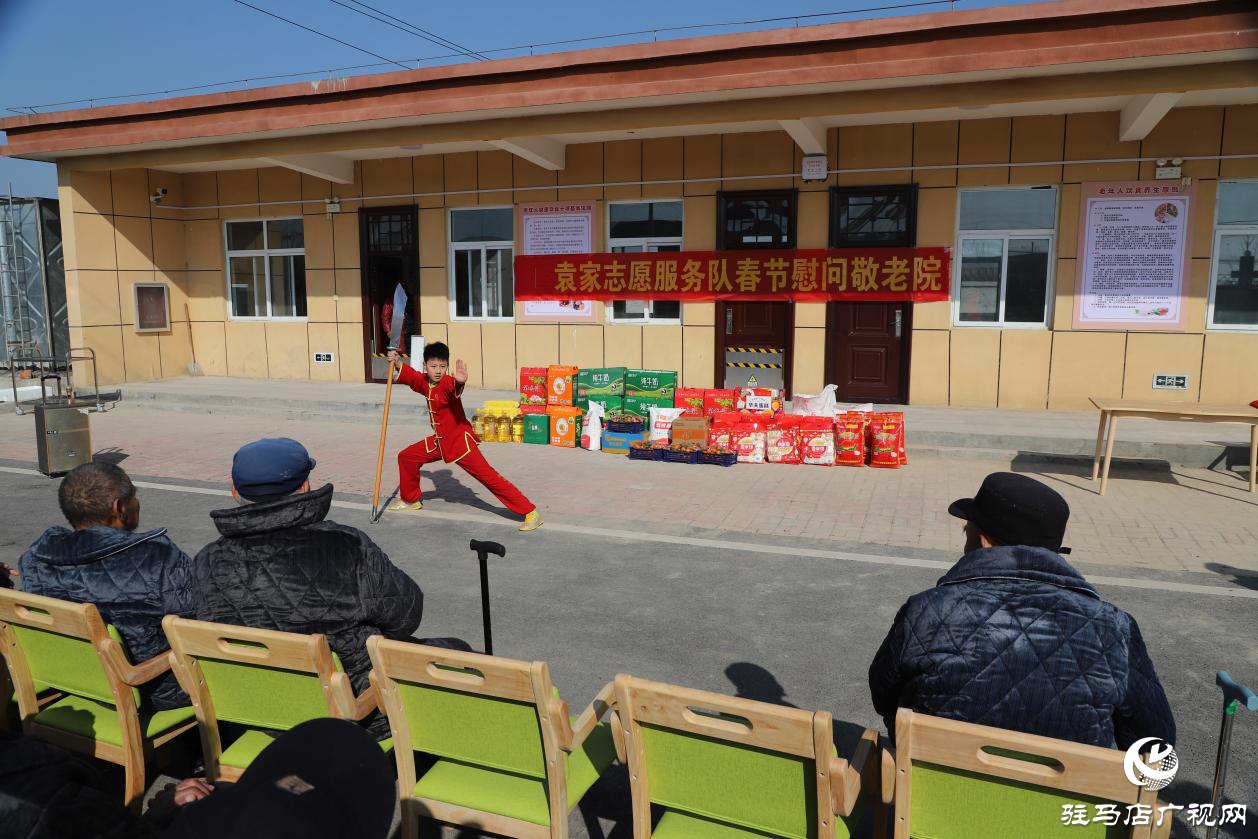 正阳县：袁家志愿服务队连续13年慰问敬老院