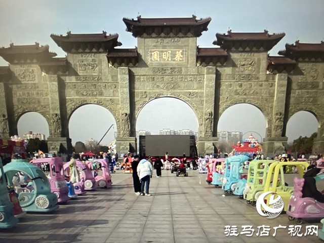上蔡县:蔡明园里赶大集 烟火气里话丰年