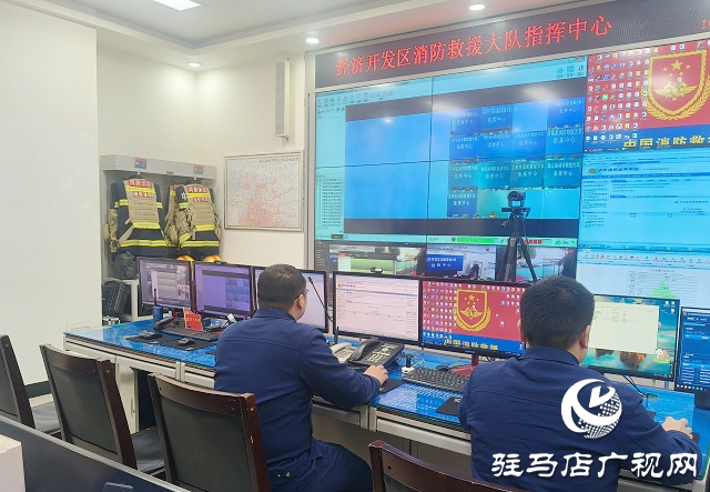 【 新春走基层】坚守除夕夜 火焰蓝守护万家团圆