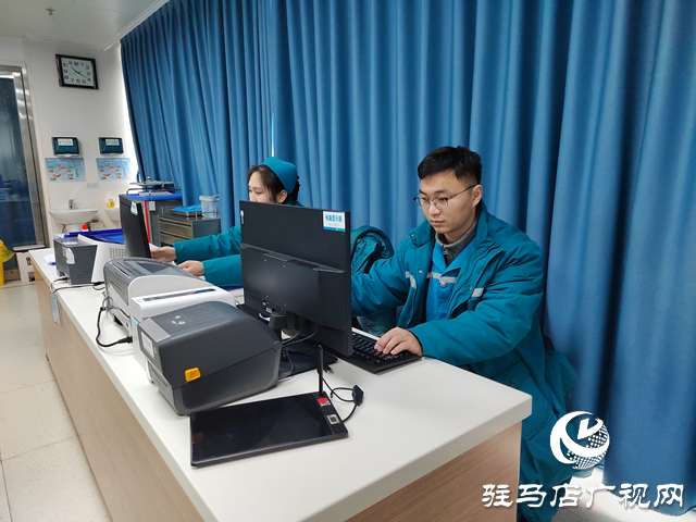 驻马店市第二人民医院：无影灯下守岁生命线上逆行