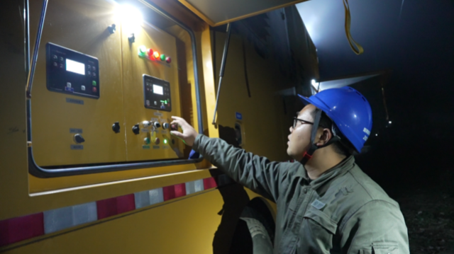 国网驻马店供电公司：24小时待命 只为守护万家灯火