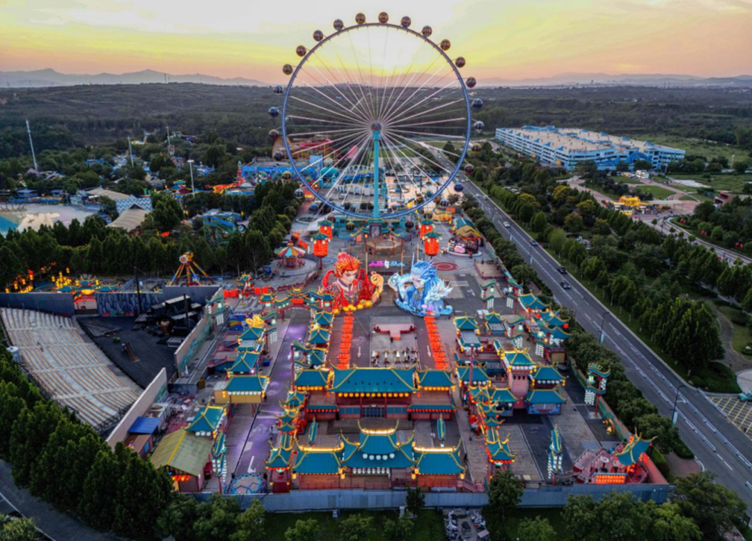 春节游河南，“马”上去遛娃