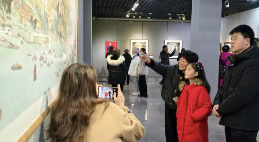 马年春节“驻马店”有点火