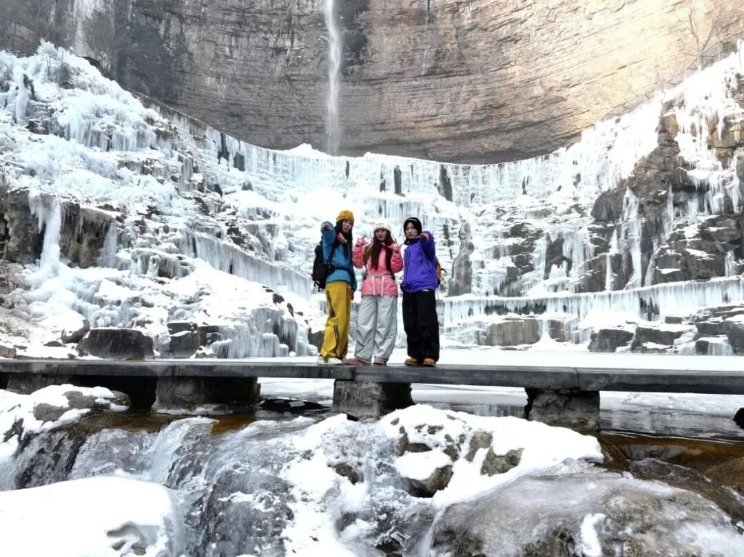 春节游河南，“马”上去遛娃