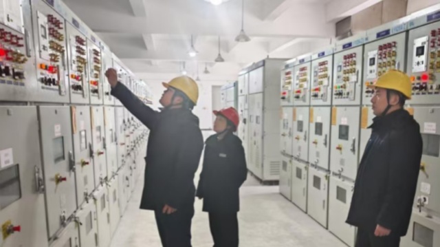 国网驻马店供电公司：坚守保电一线 护航“两会”召开