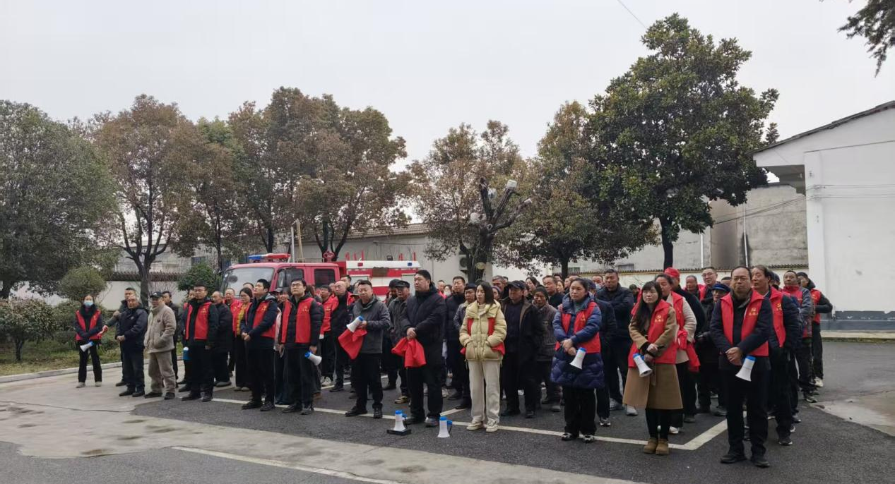 遂平县玉山镇：干群同心筑防线 禁燃禁放护平安