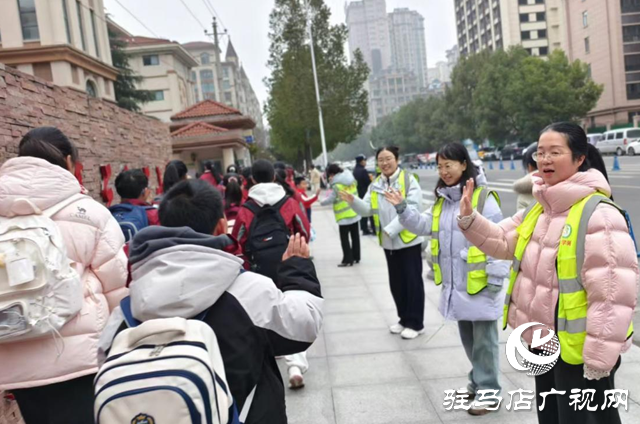 欢声笑语满校园  收心归位启新篇