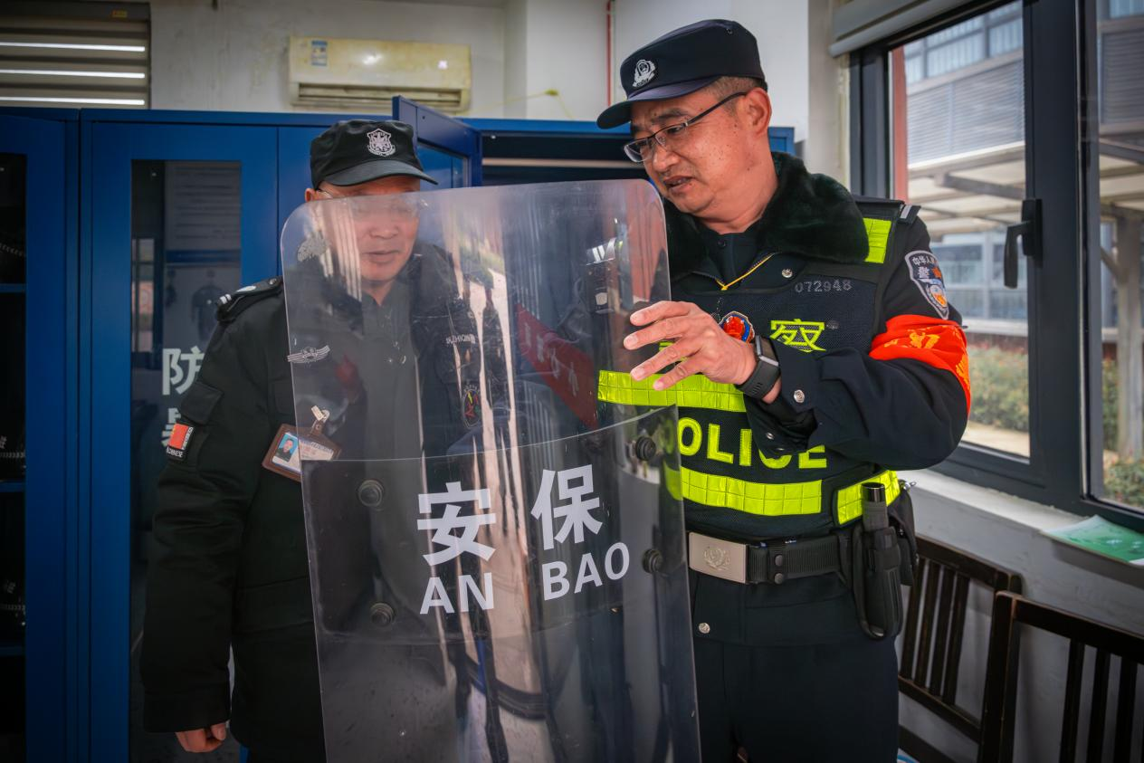 开发区：平安护航开学季