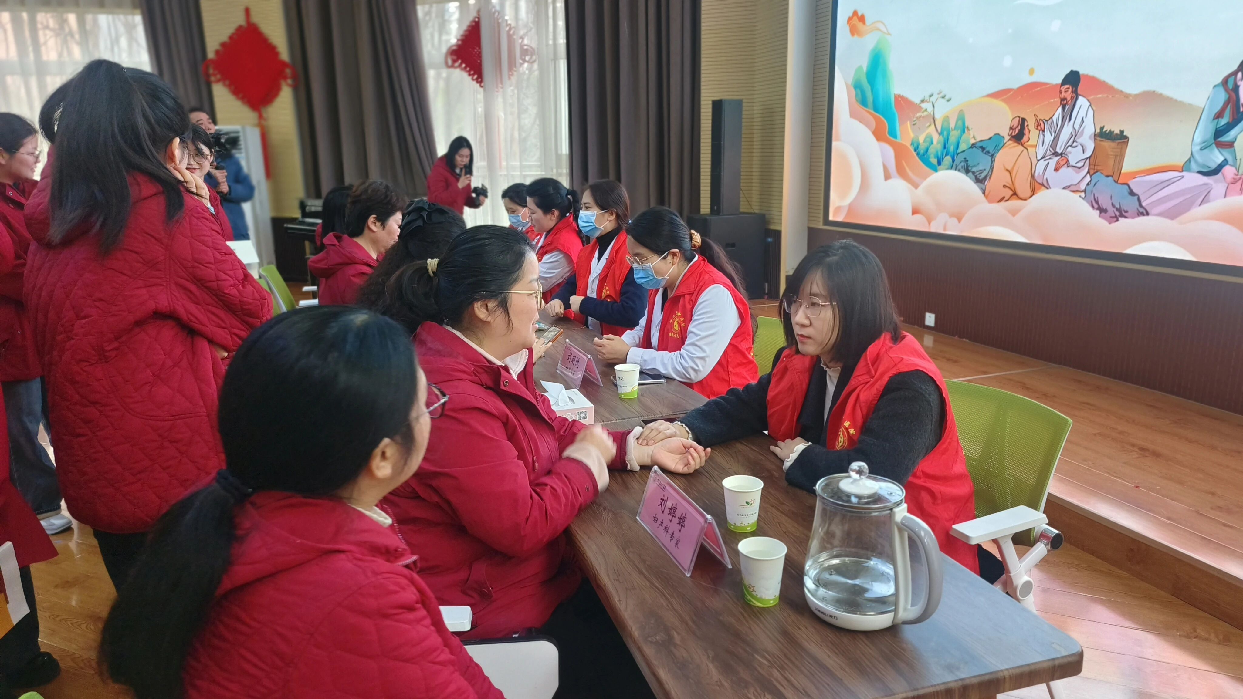 巾帼添芳华，中医护安康——驻马店市中医院健康科普活动走进市实验幼儿园