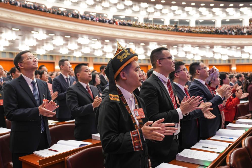 十四届全国人大四次会议开幕会在京举行