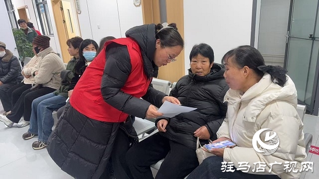 新蔡县佛阁寺镇：学雷锋践初心 健康服务暖人心