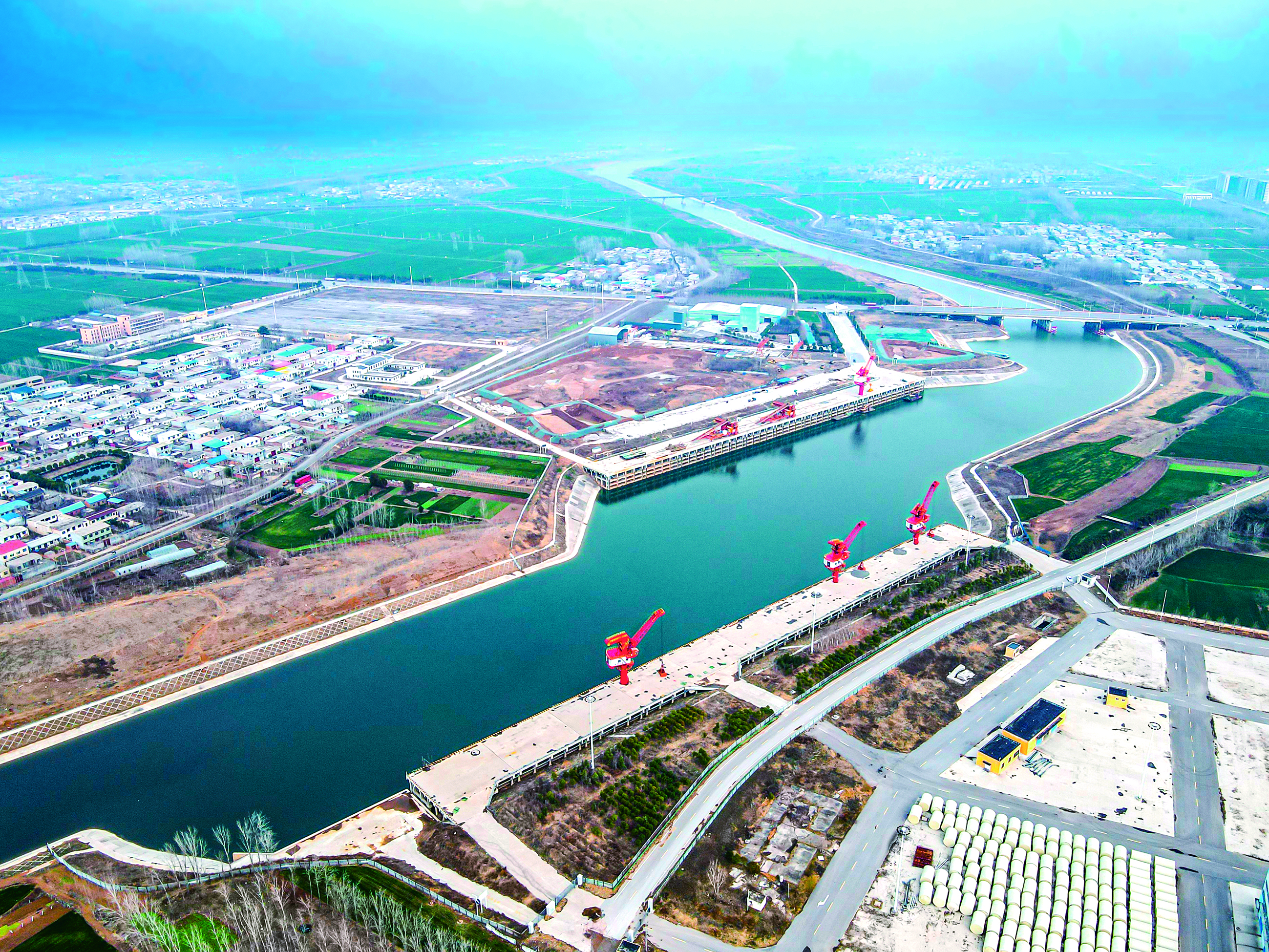 潮涌江河阔 风劲千帆悬——触摸河南高质量发展一线的春天脉动