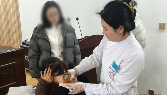 驻马店市第二中医院举办女性健康讲座 中医智慧守护“半边天”