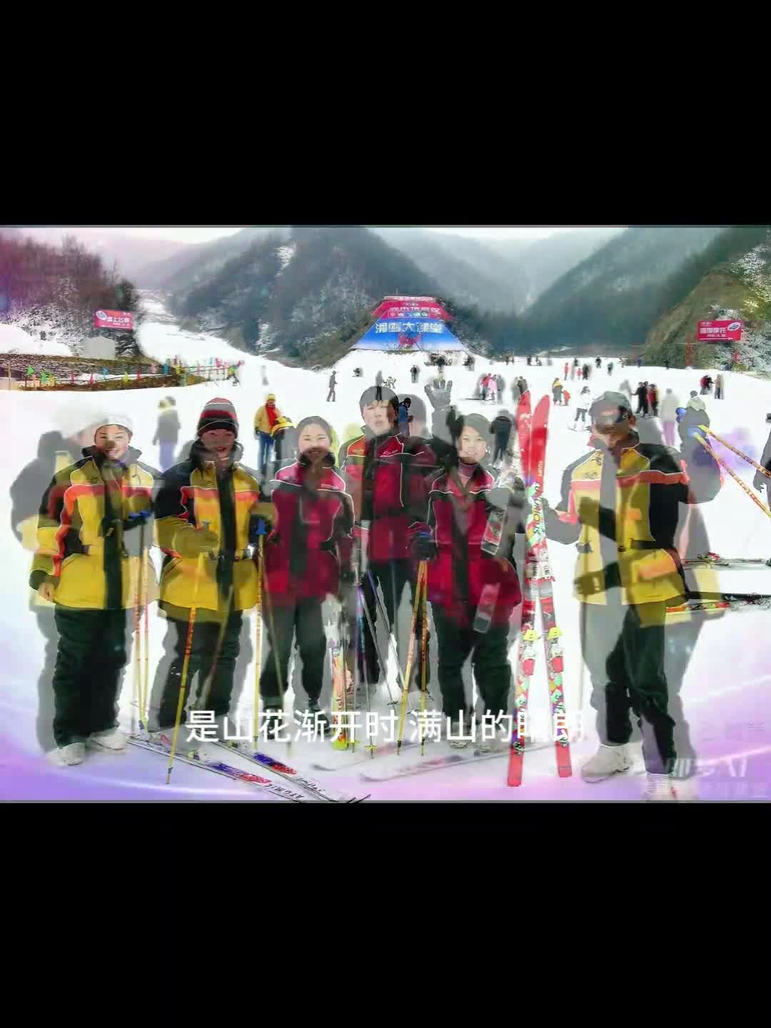 单纯刚创作歌曲《呼啸而过的青春》用治愈诗句致青春引发广泛共鸣