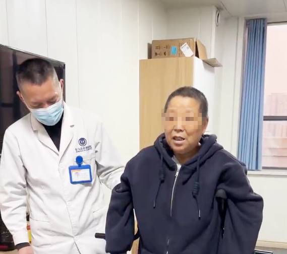 高龄重伤患者40余天康复之路：驻马店佳和医院的坚守与担当