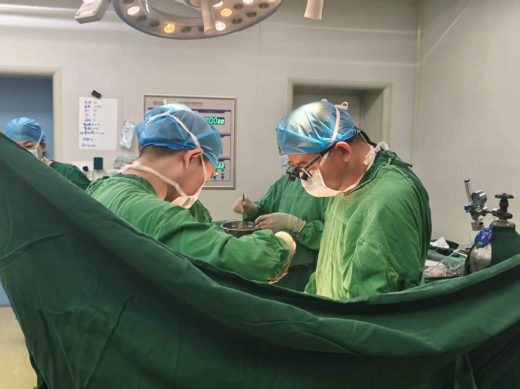 重获&ldquo;心&rdquo;生&mdash;&mdash;驻马店市中医院心胸大血管外科成功实施正中开胸体外循环下主动脉瓣置换术