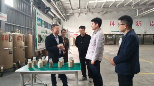 确山：博士专家团 把脉进企业